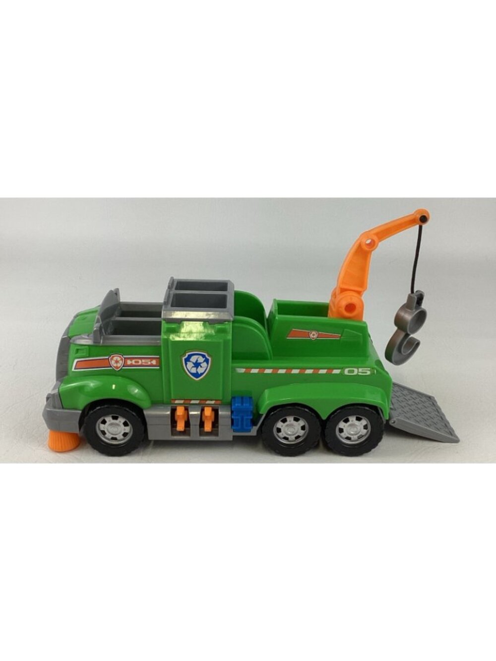 Paw Patrol Ultimate Rescue Recycle Truck Rescue Vehicle Crane w Figures Bundle - Picture 7 of 10